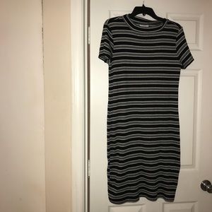 Liz Lange maternity turtle neck dress